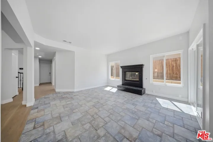 337 Morningside Terrace, Palmdale, California 93551