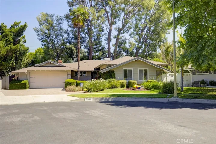 9654 Kessler, Chatsworth, California 91311