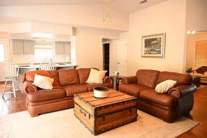 42924 Deep Forest Drive, Coarsegold, California 93614