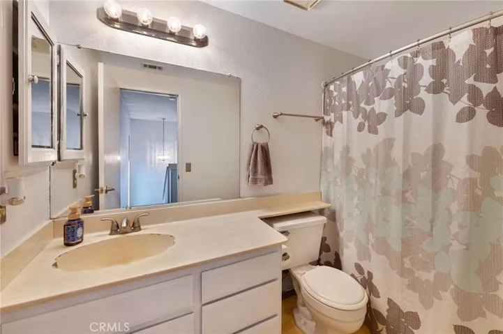 2389 S Reservoir St, Pomona Bathroom
