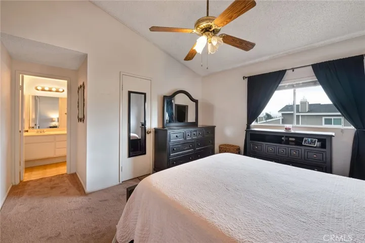 2389 S Reservoir St, Pomona Primary Bedroom