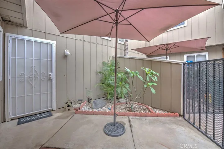 2389 S Reservoir St, Pomona Front Patio