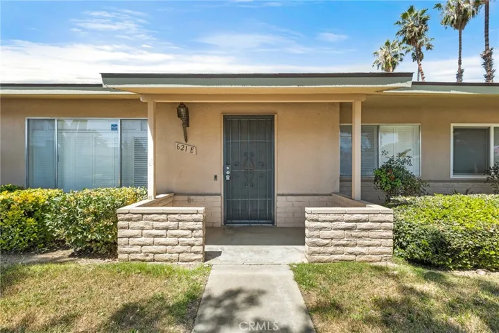 621 S Palm Avenue E, Hemet, California 92543