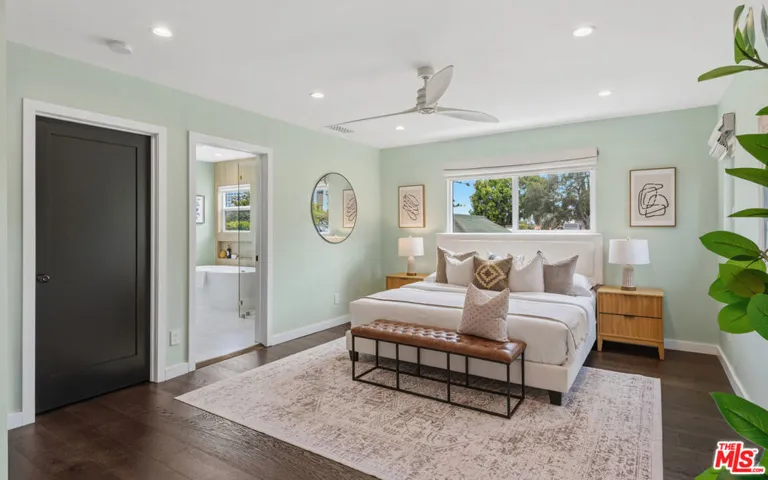 429 N Arden Boulevard, Los Angeles, California 90004