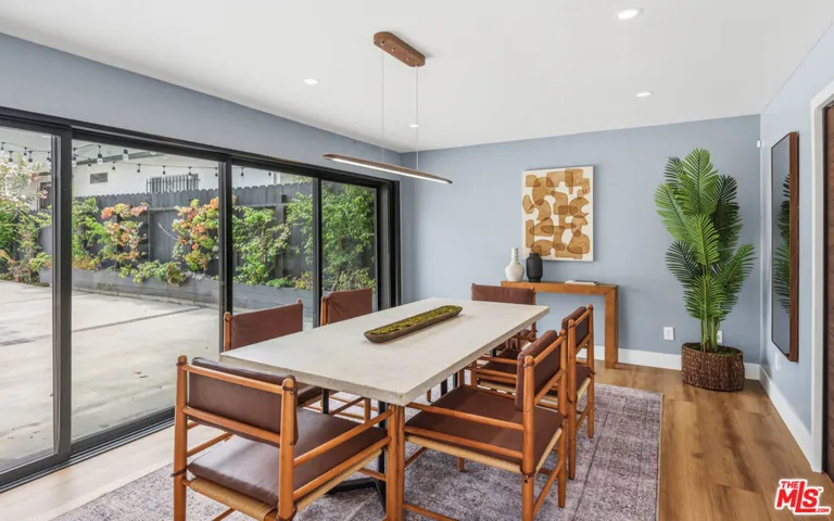 429 N Arden Boulevard, Los Angeles, California 90004