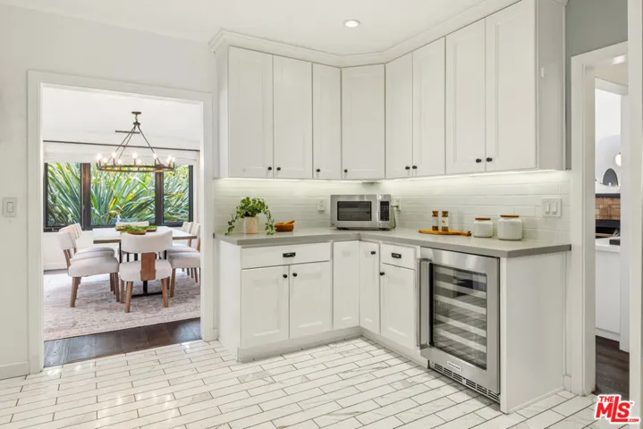 429 N Arden Boulevard, Los Angeles, California 90004