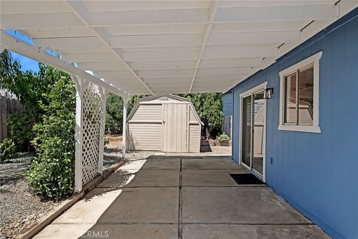 covered patio