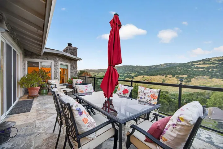 17241 Quail Court, Morgan Hill, California 95037