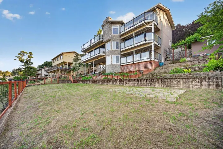 17241 Quail Court, Morgan Hill, California 95037