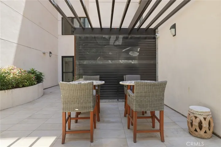 118 S Kenwood Street 407, Glendale, California 91205