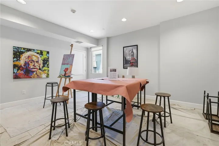118 S Kenwood Street 407, Glendale, California 91205