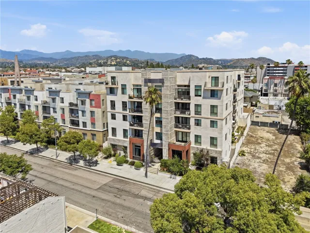 118 S Kenwood Street 407, Glendale, California 91205