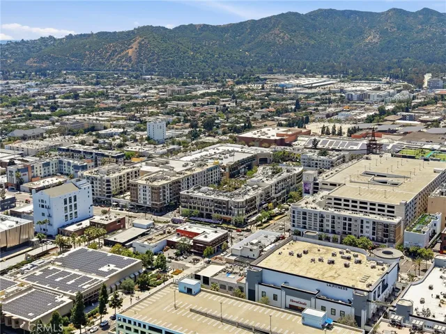 118 S Kenwood Street 407, Glendale, California 91205