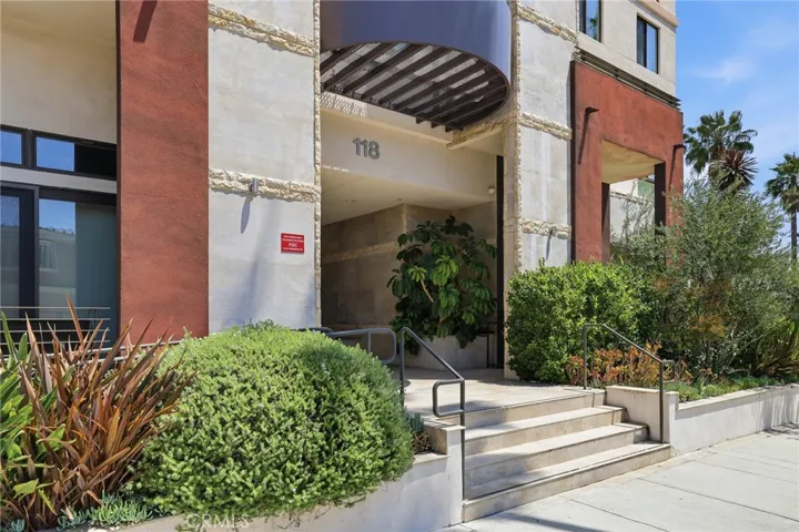 118 S Kenwood Street 407, Glendale, California 91205