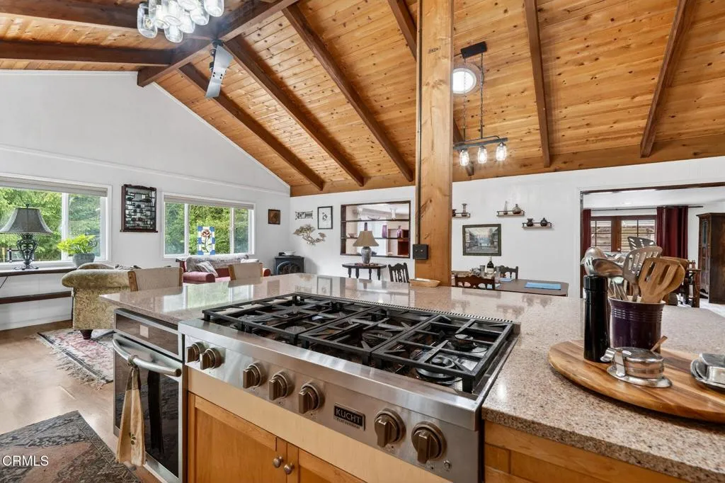 29-web-or-mls-ClearShotCreastions-04263