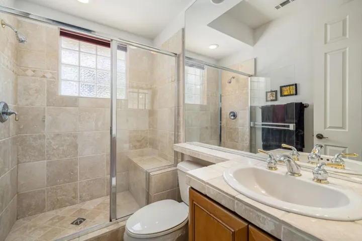 46-web-or-mls-AMCastle_OPMG_0526_046