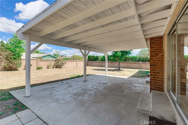 1146 N Soldano Road, Azusa, California 91702