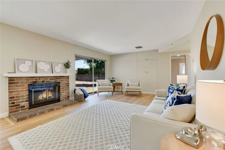 1146 N Soldano Road, Azusa, California 91702