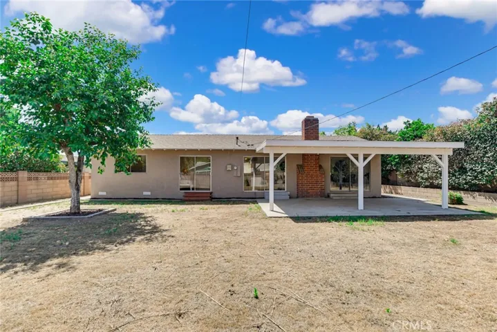 1146 N Soldano Road, Azusa, California 91702