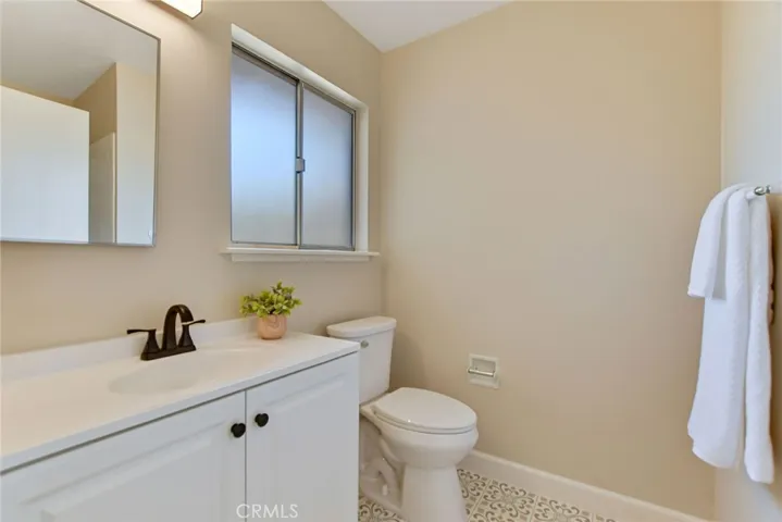 1146 N Soldano Road, Azusa, California 91702