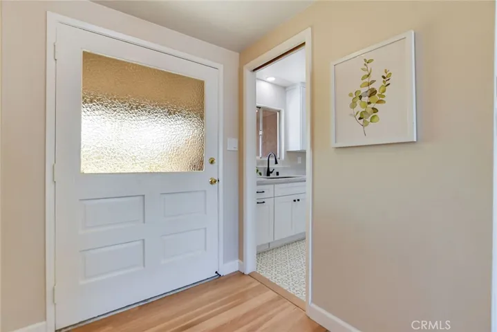1146 N Soldano Road, Azusa, California 91702