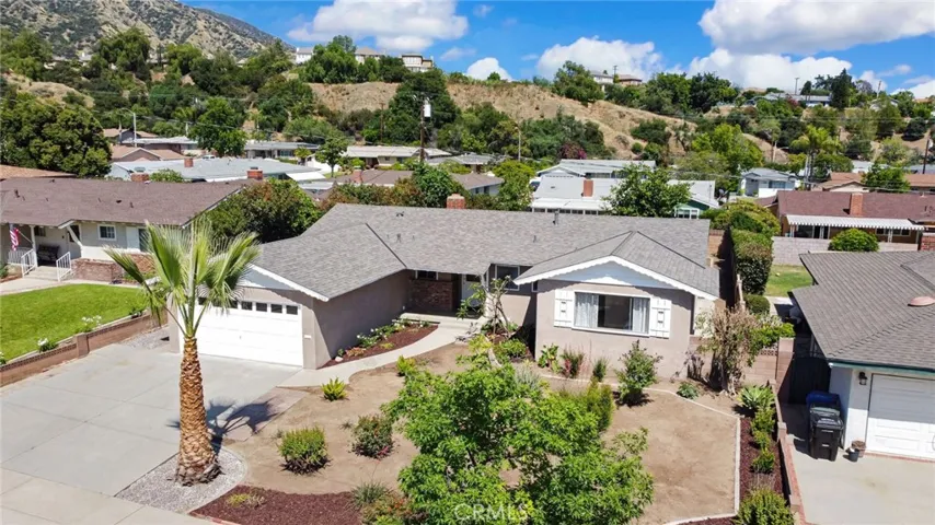 1146 N Soldano Road, Azusa, California 91702