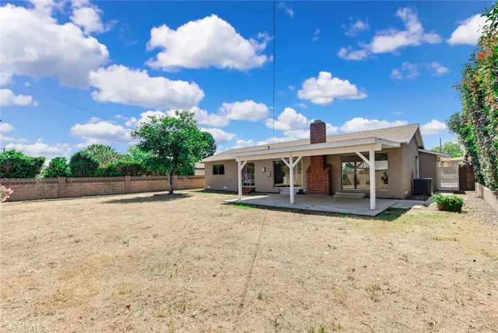 1146 N Soldano Road, Azusa, California 91702