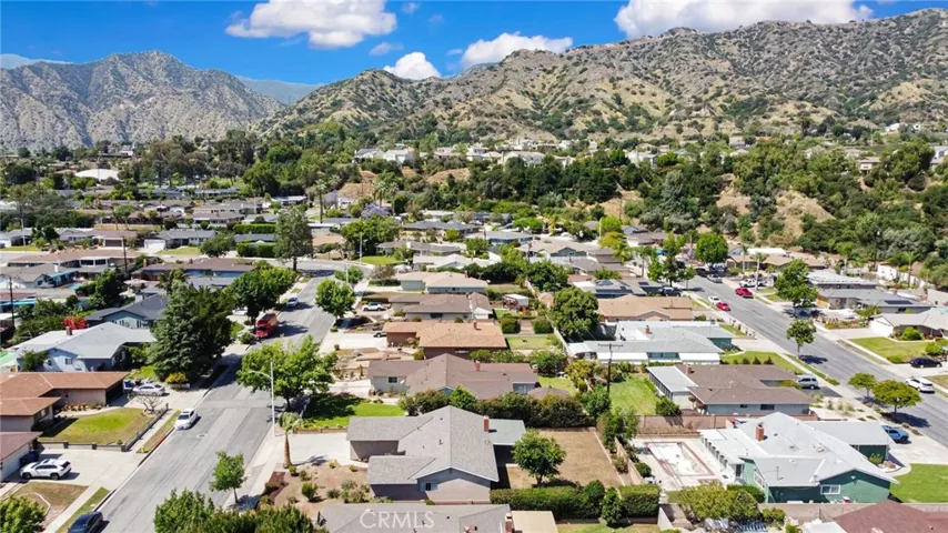 1146 N Soldano Road, Azusa, California 91702