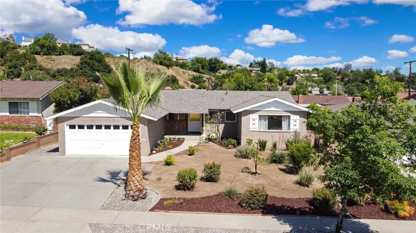 1146 N Soldano Road, Azusa, California 91702