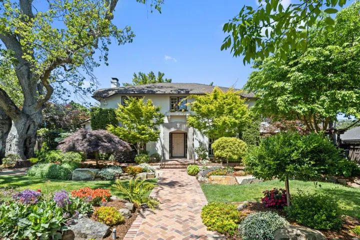 828 Blandford Boulevard, Redwood City, California 94062