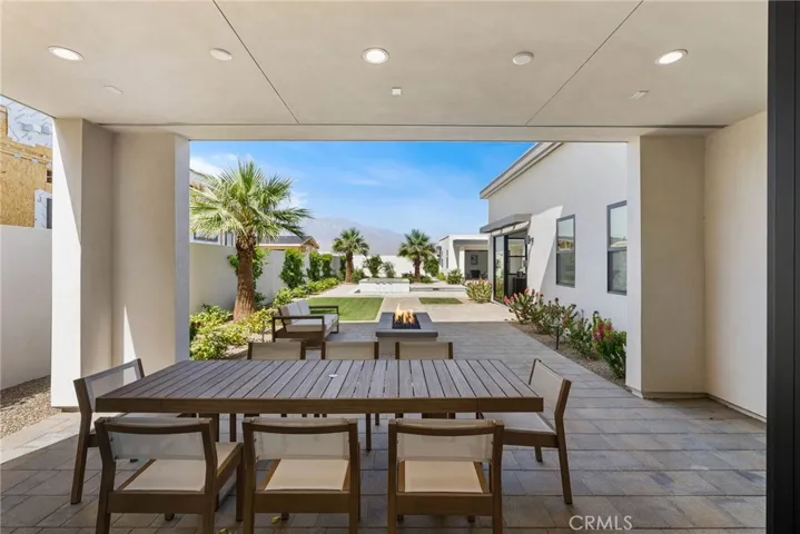 79 Harmonious Drive, Rancho Mirage, California 92270
