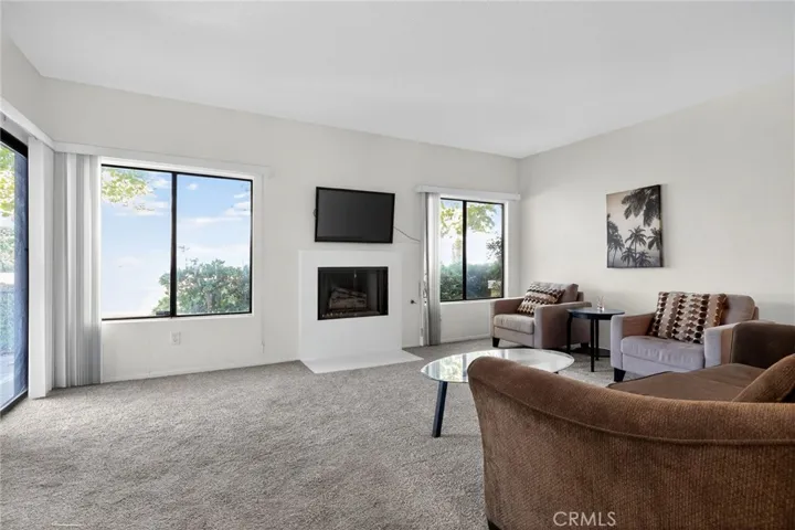 610 Violeta Drive, Palm Springs, California 92262