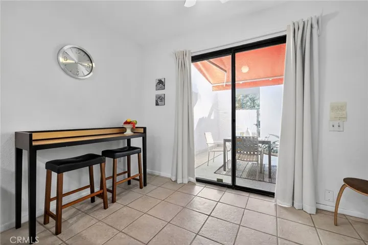 610 Violeta Drive, Palm Springs, California 92262