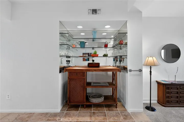 610 Violeta Drive, Palm Springs, California 92262