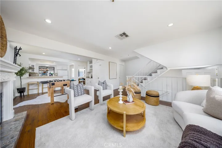 511 N Curtis F, Alhambra, California 91801