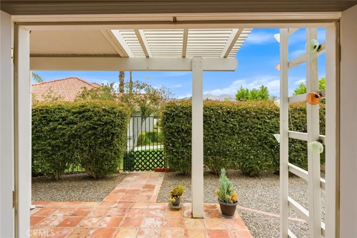 837 Rubi Court, San Jacinto, California 92583