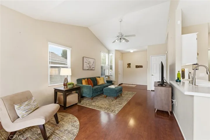 837 Rubi Court, San Jacinto, California 92583