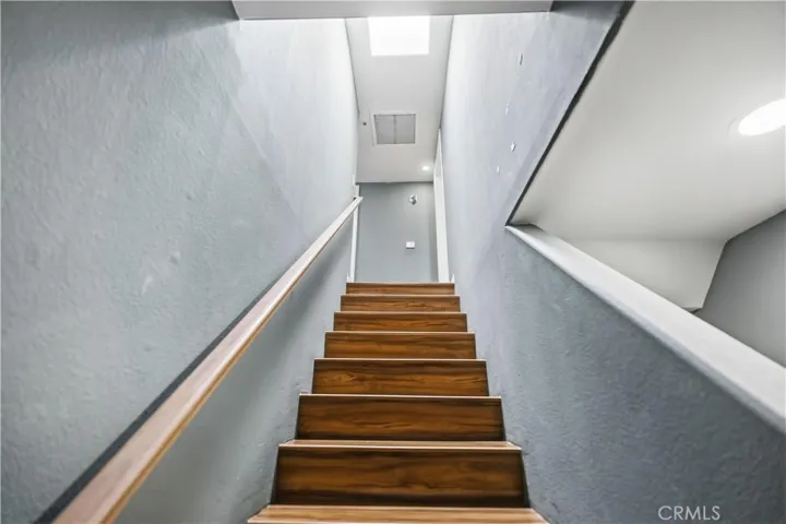 265 W California 10, Pasadena, California 91105