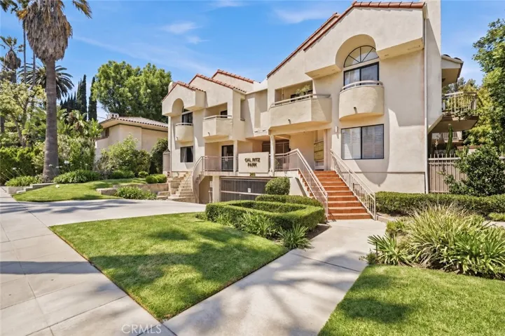 265 W California 10, Pasadena, California 91105