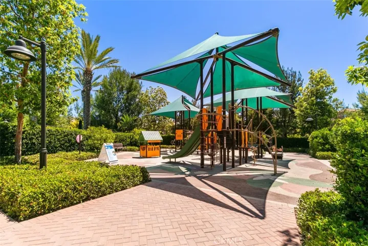 24 Full Moon, Irvine, California 92618
