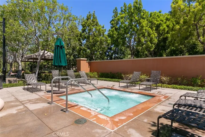 24 Full Moon, Irvine, California 92618