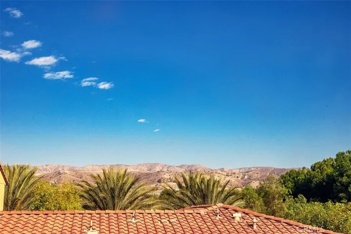 24 Full Moon, Irvine, California 92618