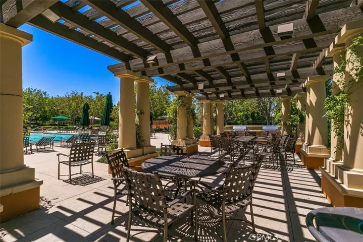 24 Full Moon, Irvine, California 92618