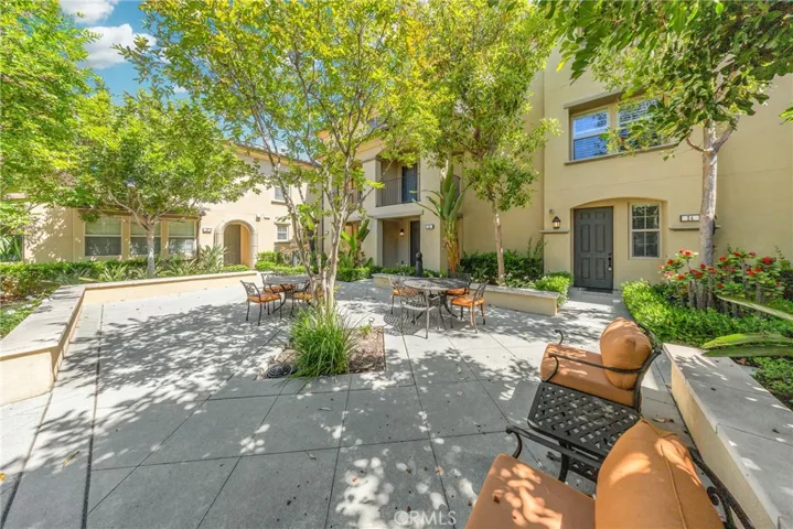 24 Full Moon, Irvine, California 92618