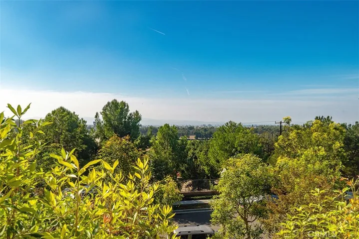 24 Full Moon, Irvine, California 92618