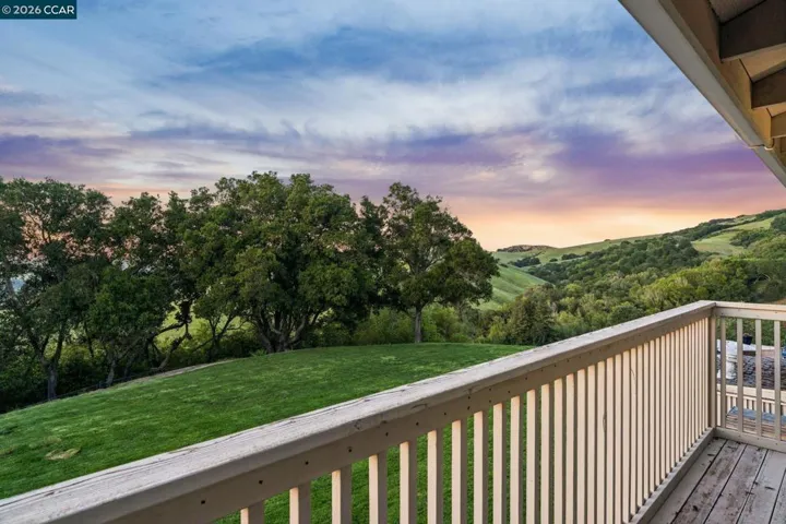 1933 Joseph Dr, Moraga, California 94556