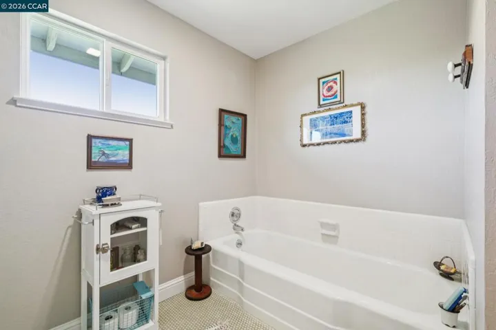 1933 Joseph Dr, Moraga, California 94556