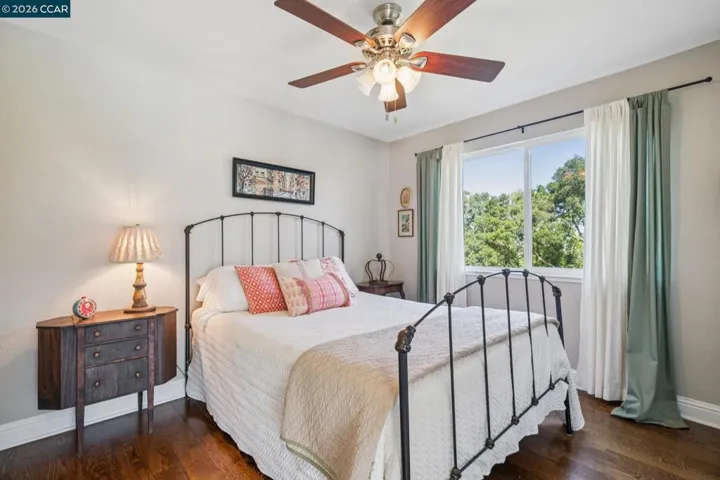 1933 Joseph Dr, Moraga, California 94556