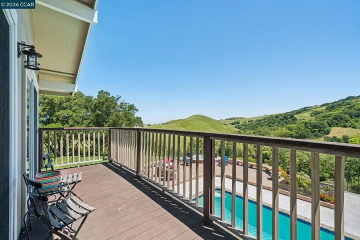 1933 Joseph Dr, Moraga, California 94556