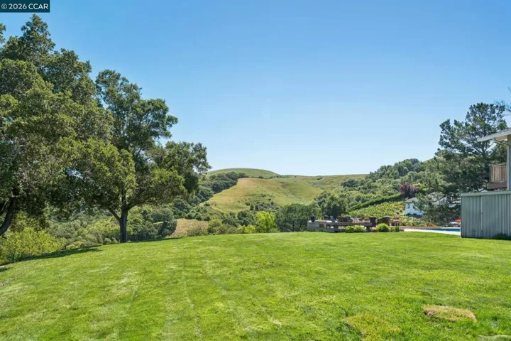 1933 Joseph Dr, Moraga, California 94556
